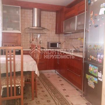 Гвардійців-Широнінців вул., 49б