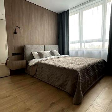 Братів Шеметів вул., 10/8