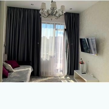 Полуничний пров., 24