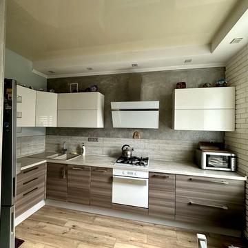 Полтавський Шлях вул., 17а