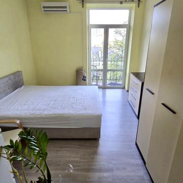 Євгена Чикаленка вул. (Пушкінська), 1-3/5