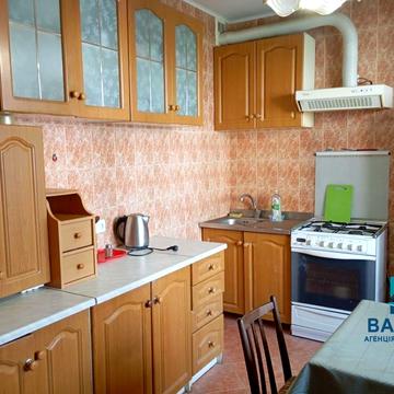 Бориса Гмирі вул., 15