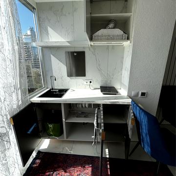 Жилянська вул., 72