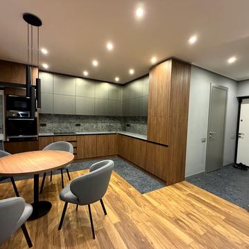 Зарічна вул., 6 к1