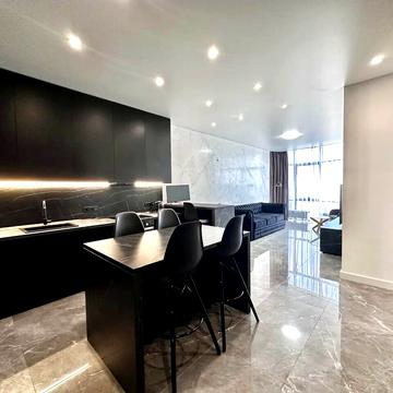 Олегівська вул., 1