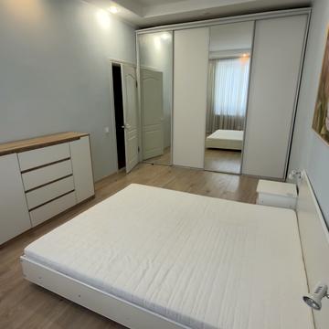 Мала Шияновська вул. (Немировича-Данченка), 14/13