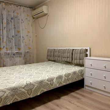 Березняківська вул., 26