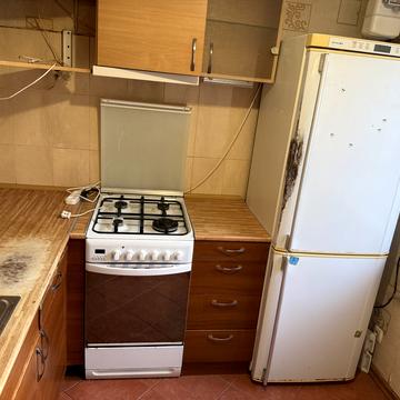 Миру вул., 104