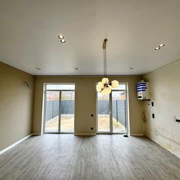 Черкаська вул.