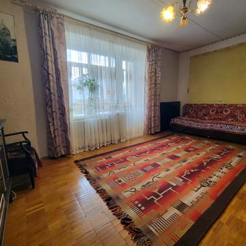 Олега Антонова вул. (Карла Маркса), 4