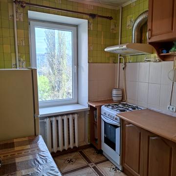 Давида Ойстраха вул. (Затонського), 5