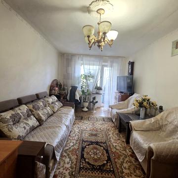 Сухомлинського вул., 2а/3