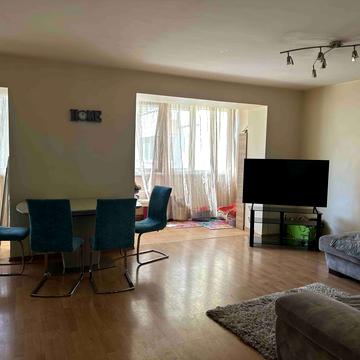 Пішонівська вул., 20/1