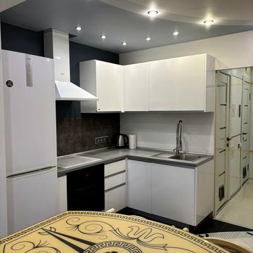 Героїв Дніпра вул., 42