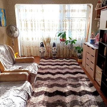 Мукачівська вул., 8