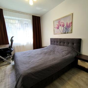 Тараса Шевченка вул., 60/1