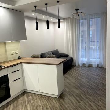 Зелена вул., 204-Б