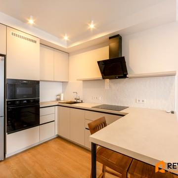 Європейського Союзу просп. (Правди), 49