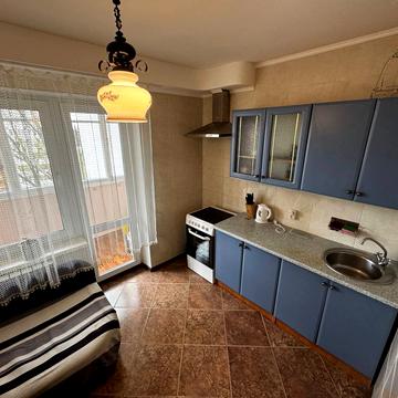 Олександра Довженка вул., 16-А