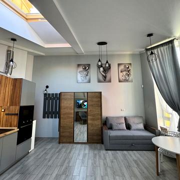 Березнева вул., 16 к4