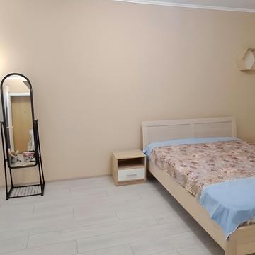 Вацлава Гавела бульв. (Івана Лепсе), 79