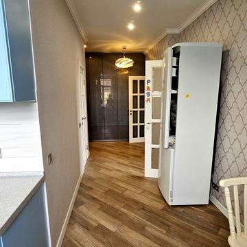 Богдана Гаврилишина вул. (Ванди Василевської), 14