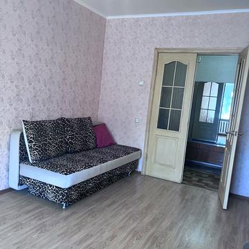 Давида Ойстраха вул. (Затонського), 8