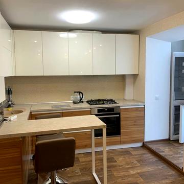 Аерокосмічний просп. (Гагаріна), 50