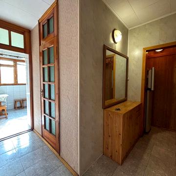 Аерокосмічний просп. (Гагаріна), 46