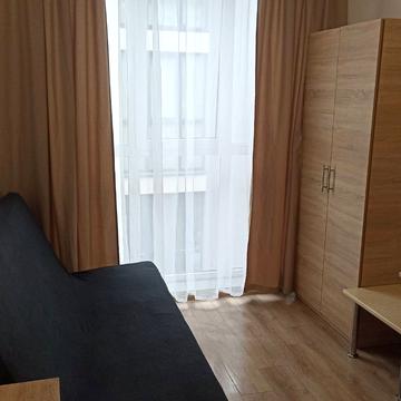 Вишнева вул., (Будинок)