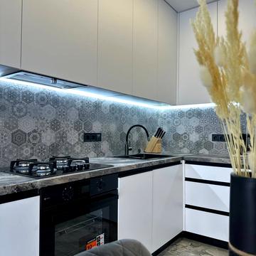 Сімейна вул., 4