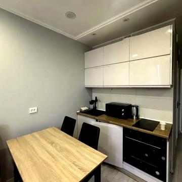 Соборності просп. (Воззєднання), 17 к2