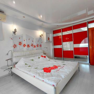 Героїв Дніпра вул., 32