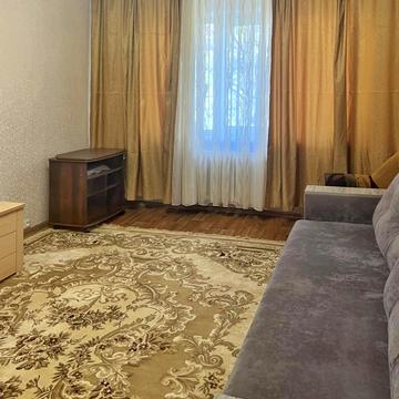 Червоної Калини просп. (Володимира Маяковського), 32-А