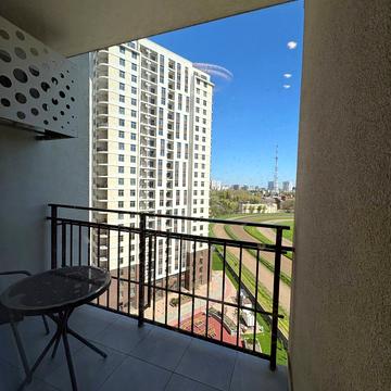 Краснова вул., 1-Б