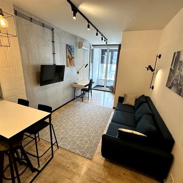 Зарічна вул., 4 к2