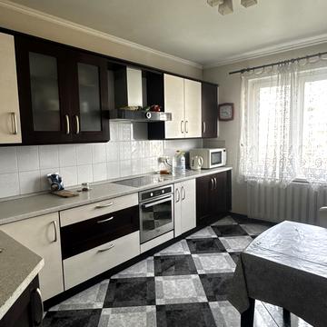Смілянська вул., 15