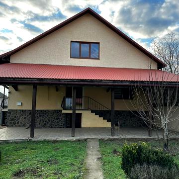 Центральна