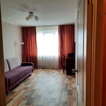 Райдужна вул., 21