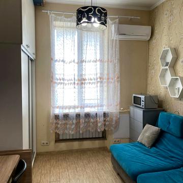 Івана Камишева вул., 6