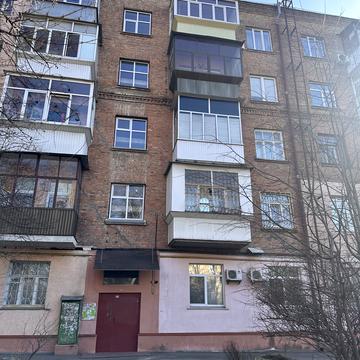 Миколи Міхновського бульв. (Дружби народів), 11