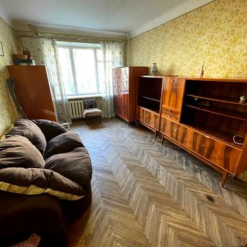 Микільсько-Ботанічна вул., 17/4