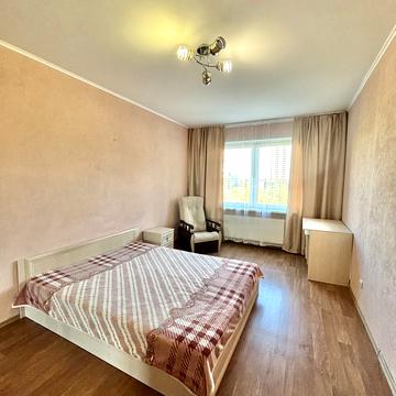 Юлії Здановської вул. (Ломоносова), 81-Б