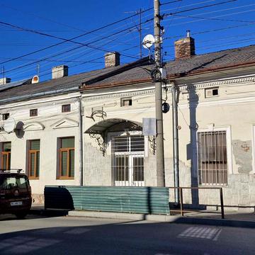 Героя України Степана Бандери вул., 16