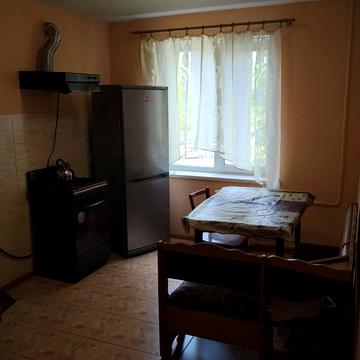 Юрія Кондратюка вул. (Комунарівська), 5