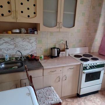 Селянська вул., 22