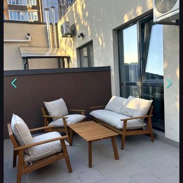 Набережна Перемоги вул., 68-А