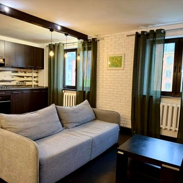 Івана Мазепи вул. (Січневого Повстання), 7