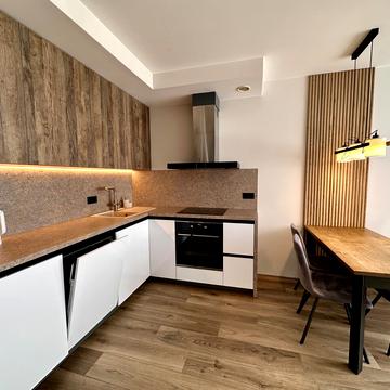 Євгена Сверстюка вул. (Марини Раскової), 6-В