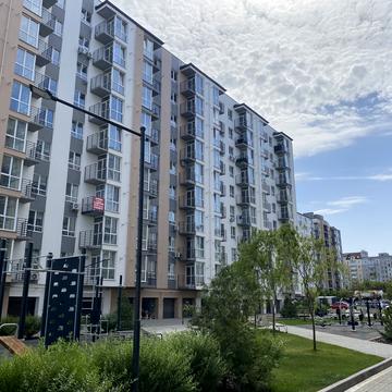 Співдружності вул., 5